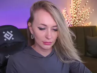 CandyGraces's Live Sex Cam Show