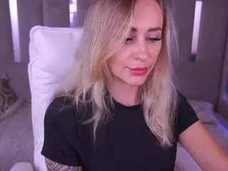 CandyGraces's Live Sex Cam Show