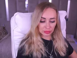 CandyGraces's Live Sex Cam Show