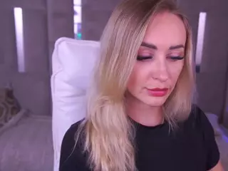 CandyGraces's Live Sex Cam Show