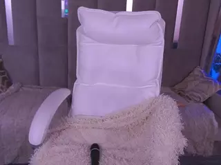 CandyGraces's Live Sex Cam Show