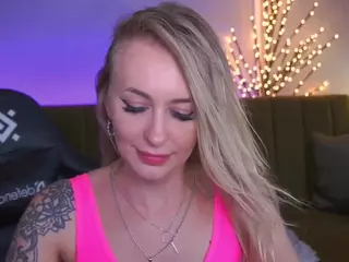 CandyGraces's Live Sex Cam Show