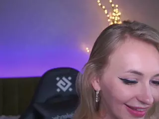 CandyGraces's Live Sex Cam Show