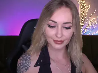 CandyGraces's Live Sex Cam Show