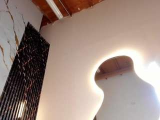 ebonyyhot Lovens live webcam