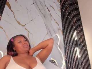 ebonyyhot