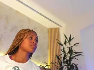 ebonyyhot's Live Sex Cam Show
