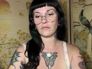 marcelinegoddess Live Webcam on CamSoda
