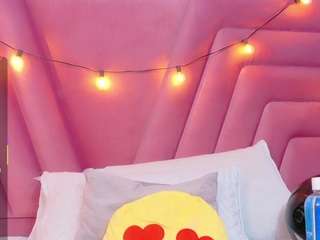beautifulskinny1... Live Webcam on CamSoda