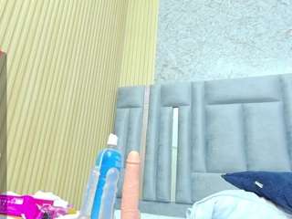  beautifulskinny18 chat room