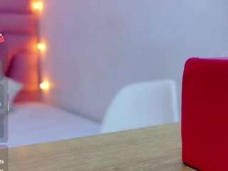 beautifulskinny18 webcam model