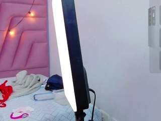 le modèle beautifulskinny18 est en webcam porno dans un show sur le site camsoda, il possède les tags suivants: ahegao,flashing,young-adult,toys,thin,teen-18,tease,tattoos,skinny,shaved pussy,pussy,no smoking,no drinking,nature,lush,lovense,fetish,amateur,feet,dildo-or-vibrator