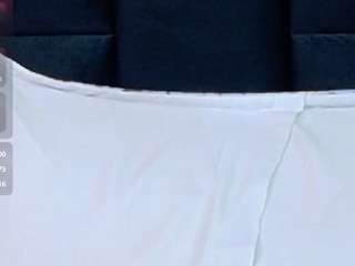 beautifulskinny18's CamSoda show and profile