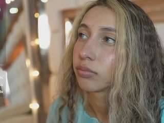 le modèle beautifulskinny18 est en webcam porno dans un show sur le site camsoda, il possède les tags suivants: ahegao,flashing,young-adult,toys,thin,teen-18,tease,tattoos,skinny,shaved pussy,pussy,no smoking,no drinking,nature,lush,lovense,fetish,amateur,feet,dildo-or-vibrator