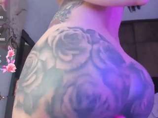 Katriona69's cam show statistics and live stream