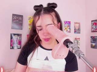 Live webcam model losalice on Soda Cams