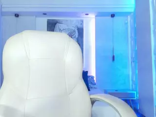 nathaliie-cruz's Live Sex Cam Show