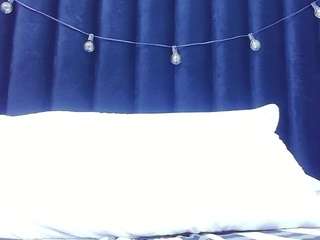 petitelittleebony webcam