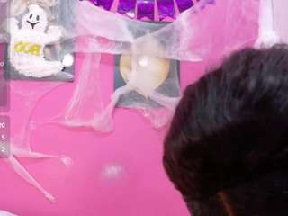 petitelittleebony