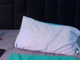 petitelittleebony webcam