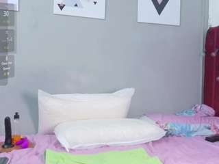 petitelittleebony webcam