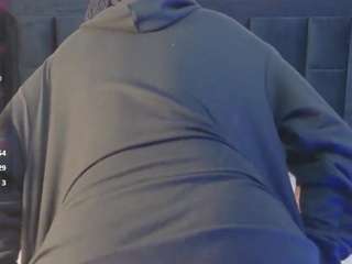 petitelittleebony