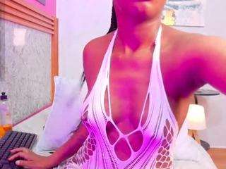 petitelittleebony live webcam show