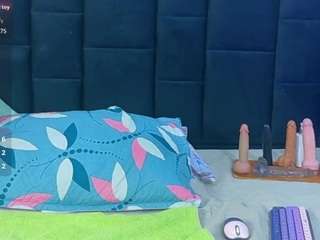 petitelittleebony