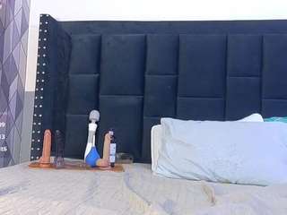 petitelittleebony live cam preview