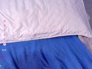 petitelittleebony's Live Sex Cam Show