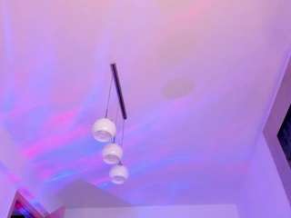 kylieety live webcam show