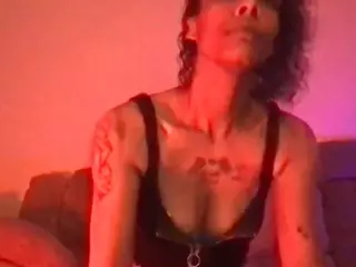 nesatakediggzz's Live Sex Cam Show