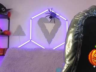  littlevixen18 chat room