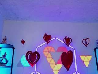 littlevixen18 webcam