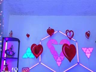 littlevixen18 webcam