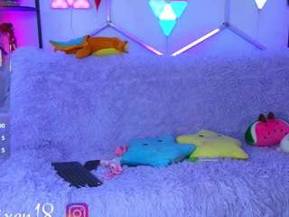 LittleVixen18