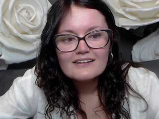 lolahikls from CamSoda