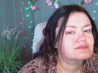 LolaHikls's Live Sex Cam Show