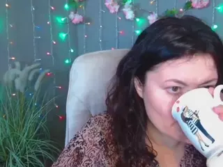 LolaHikls's Live Sex Cam Show