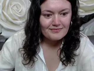 LolaHikls's Live Sex Cam Show