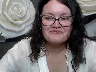 LolaHikls's Live Sex Cam Show
