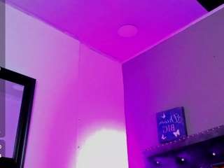 samyfoox Live Webcam on CamSoda