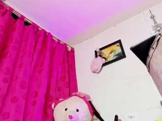 samyfoox Live Webcam on CamSoda