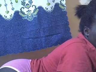 sweet-koko's CamSoda show and profile