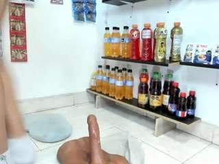 le modèle camilamillerh est en webcam porno dans un show sur le site camsoda, il possède les tags suivants: ahegao,skinny,amateur,natural,nature,no drinking,no smoking,orgasm,sexy,shaved pussy,solo,lovense,spank,squirter,student,tease,teen-18,thin,toys,wet