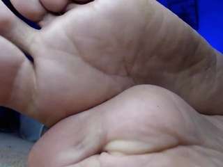 katrina-hot69's CamSoda show and profile