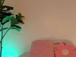 nicoleriveraa webcam