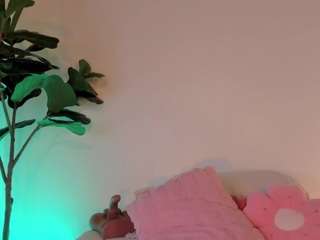 nicoleriveraa webcam