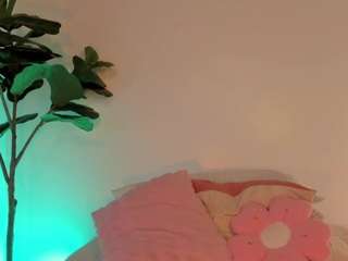 nicoleriveraa webcam