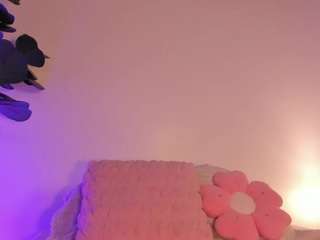 nicoleriveraa webcam